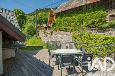 Maison 6 pièces 445000 €
