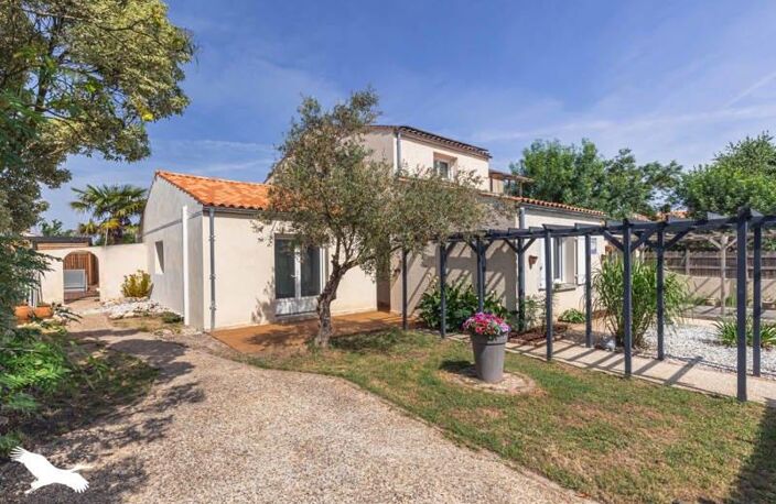Villa de 7 pièces principales — photo 5