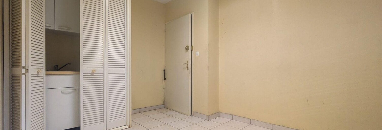 Bureau  9 m² à louer à Varennes-sur-Seine (77130)
