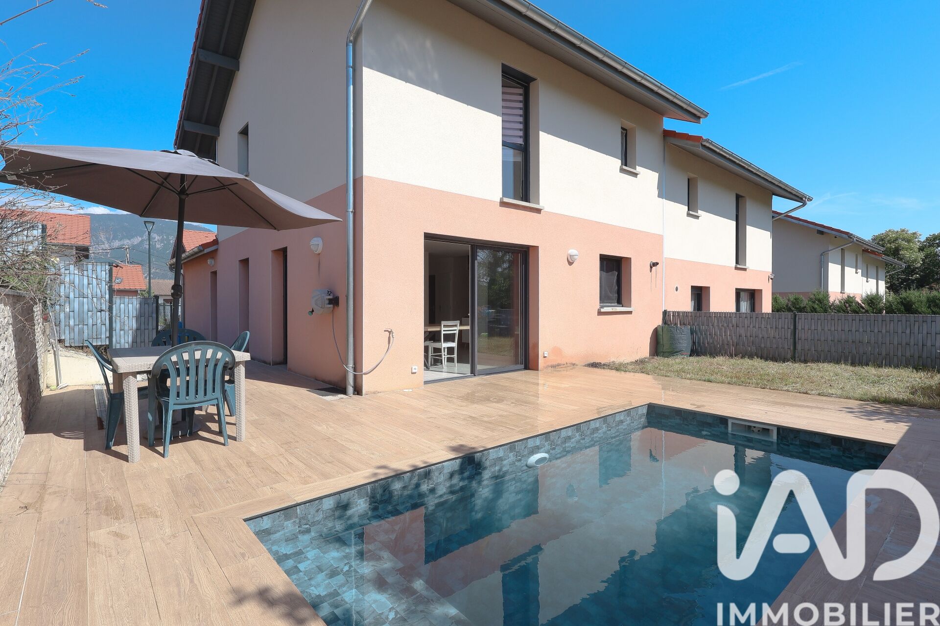 Vente Maison/villa 4 pièces - Photo 2