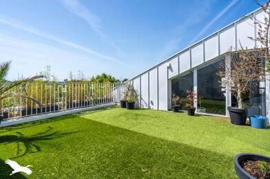 Appartement 4 pièces 421200 €
