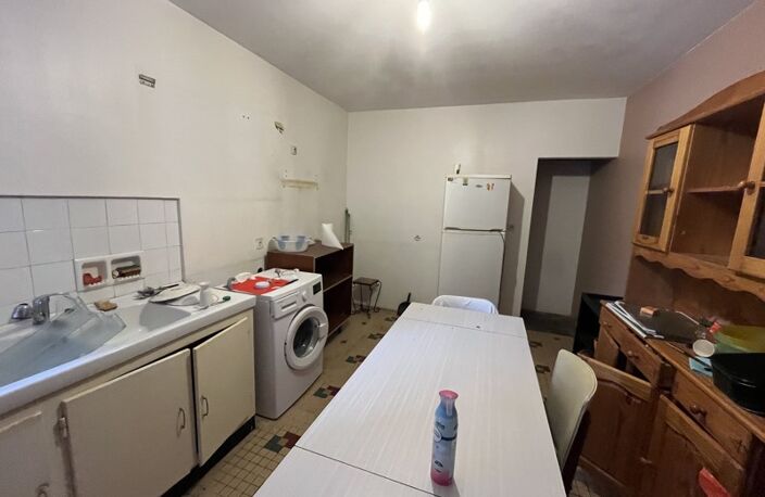 Maison en pierre de 6 pièces principales — photo 3