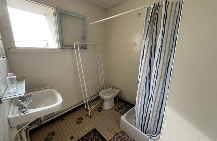 Maison en pierre de 6 pièces principales — photo 4