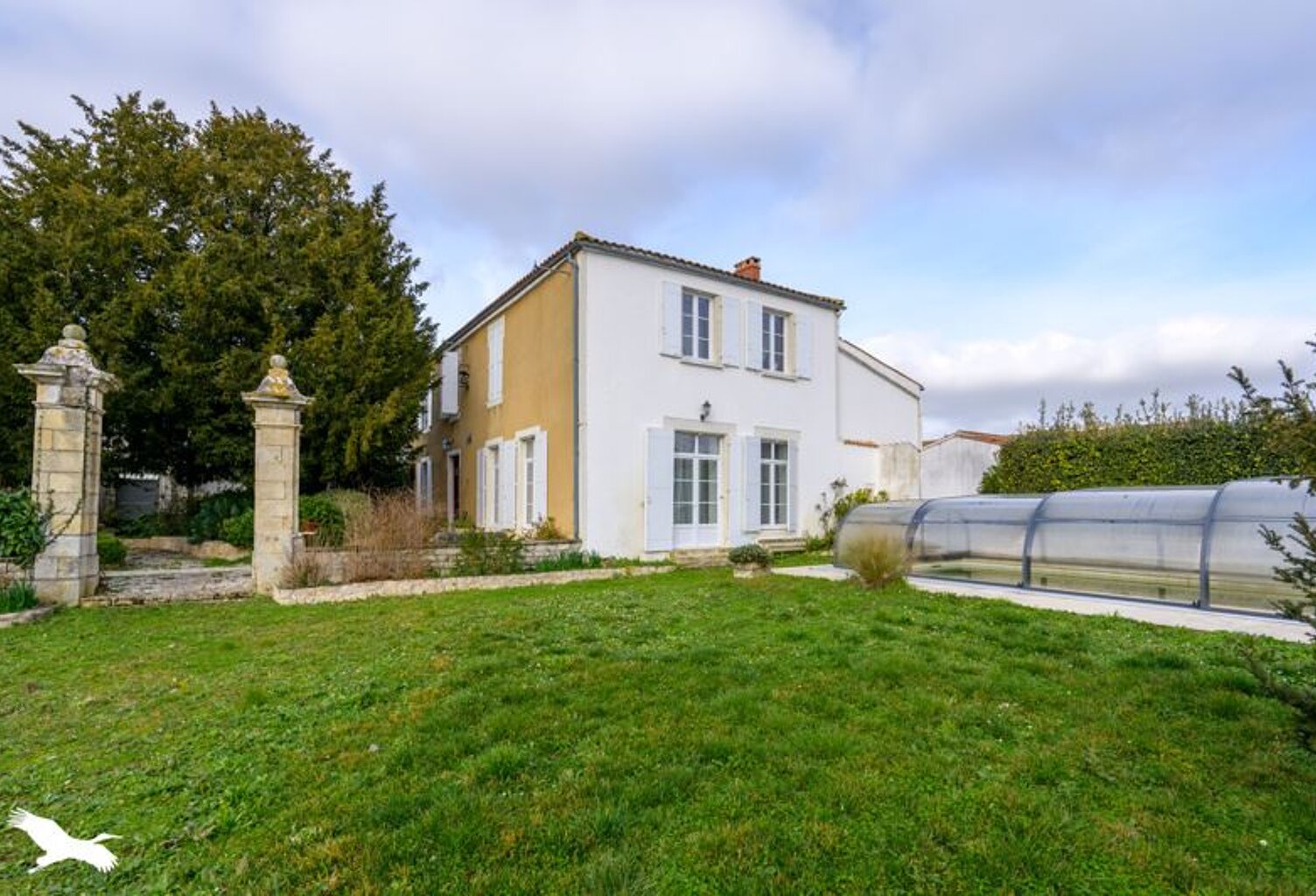 Traditionnelle de 8 pièces principales — photo 1