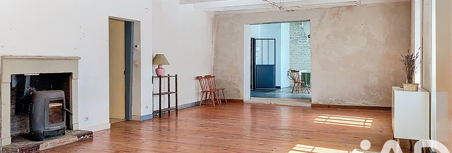 Maison 8 Pièces 250 m² à vendre à Bouhet (17540)