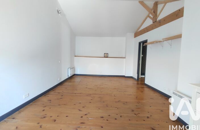 Vente Maison/villa 8 pièces — photo 2