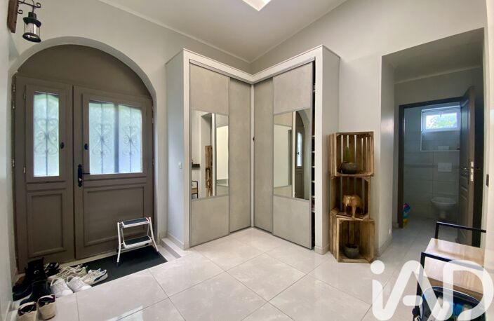 Vente Maison de ville 9 pièces — photo 2