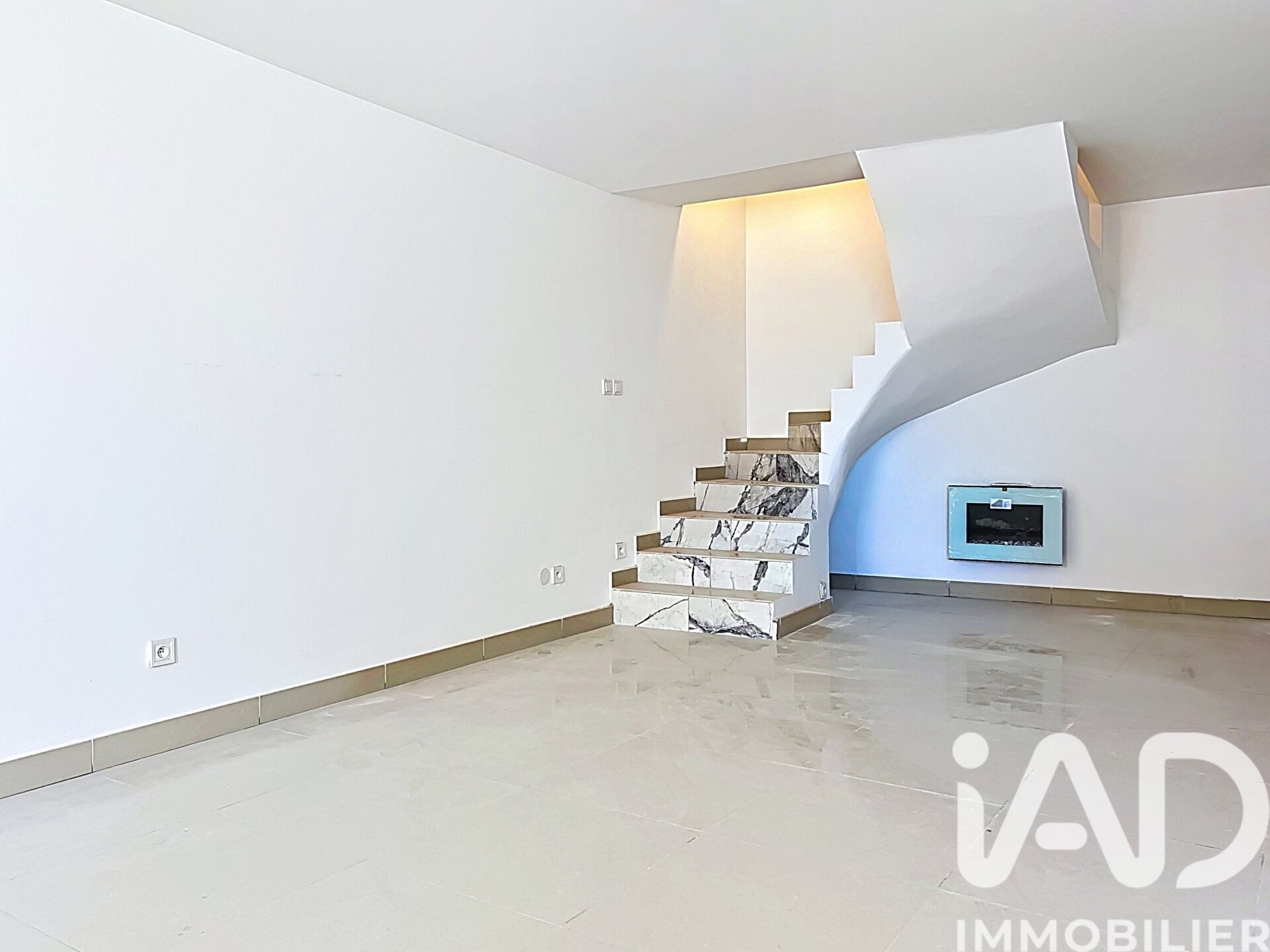 Vente Maison/villa 5 pièces - Photo 2