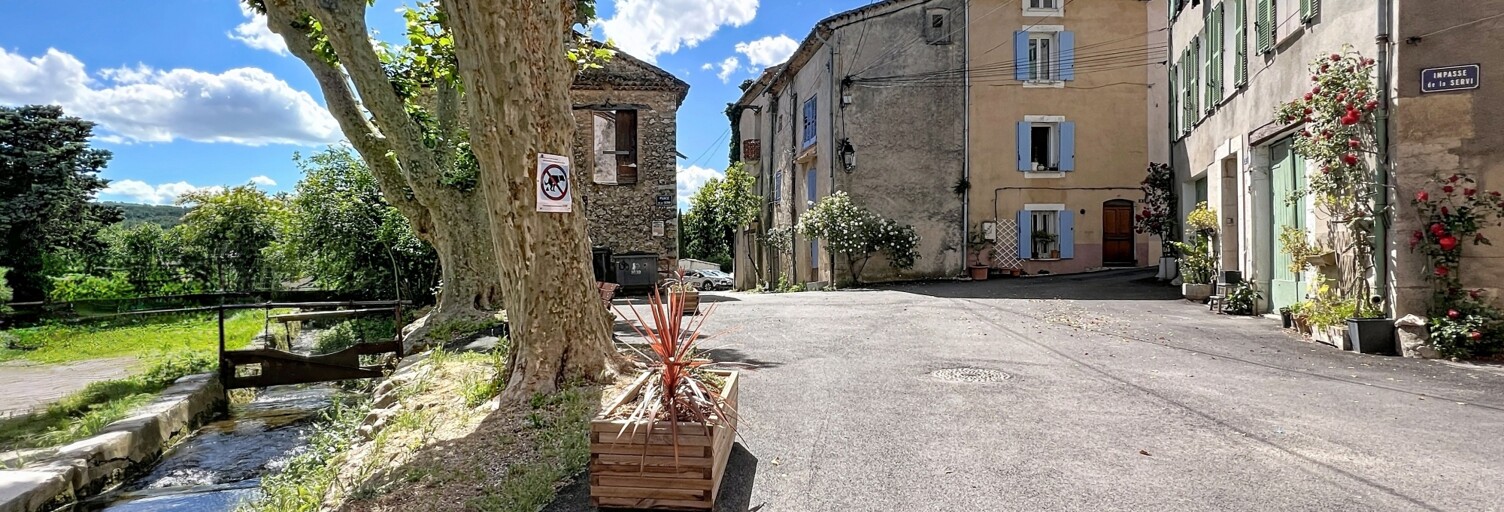 Maison 5 Pièces 121 m² à vendre à Camps-la-Source (83170)