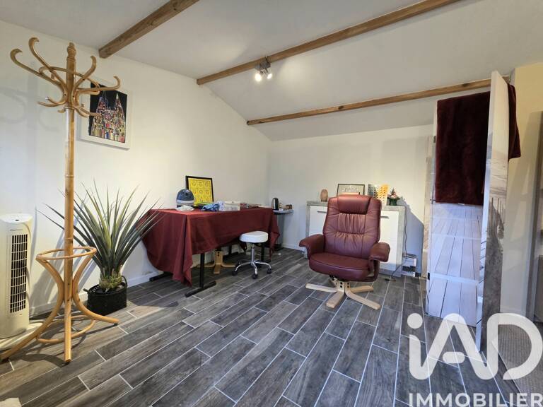 Vente Maison/villa 8 pièces — photo 1