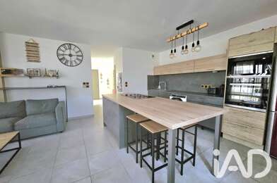 Appartement 3 pièces 235000 €