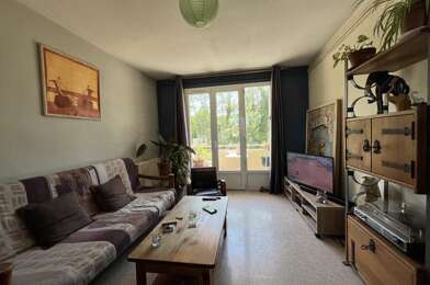 Appartement 12 pièces 359000 €