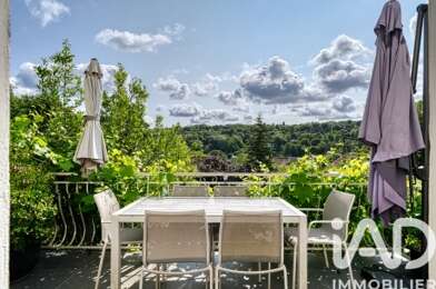Maison 5 pièces 2300 €