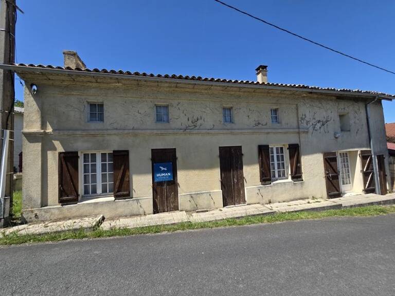 Maison en pierre de 4 pièces principales — photo 1