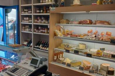 Commerce  159600 €