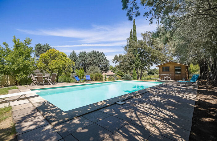 Maison T5 137,69m2 sur un terrain de 1200m2 avec piscine — photo 3