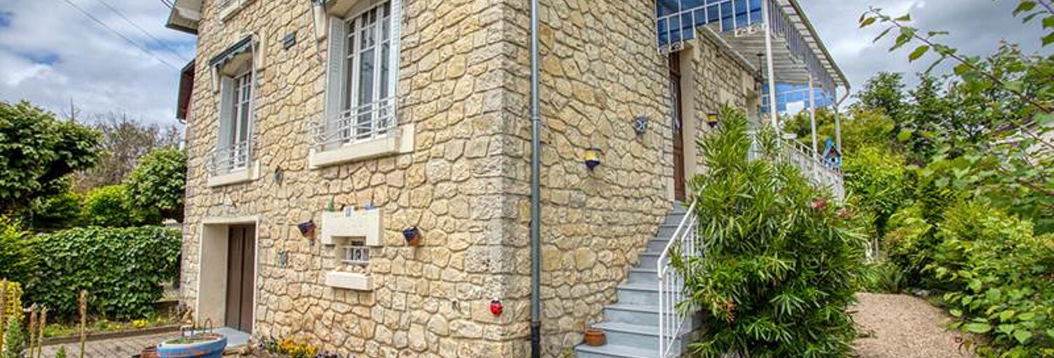 Maison 4 Pièces 97 m² à vendre à Terrasson-Lavilledieu (24120)