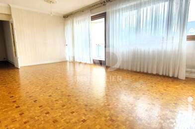Appartement 4 pièces 143000 €