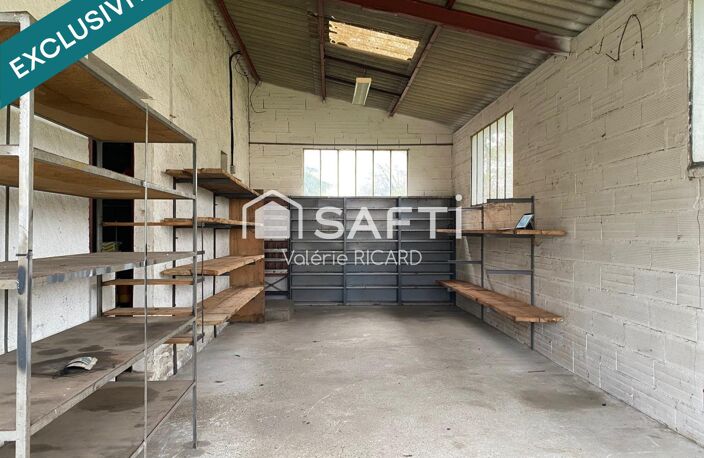 Local à usage d'atelier pour professionnel ou particulier. — photo 3