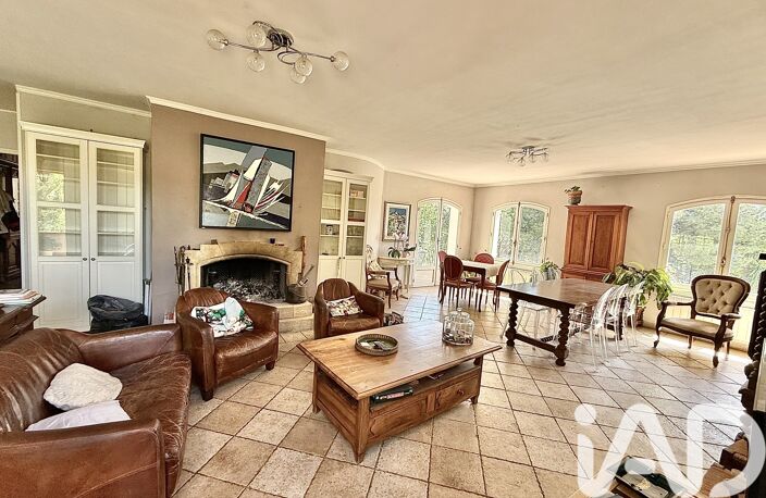 Vente Maison/villa 8 pièces — photo 4