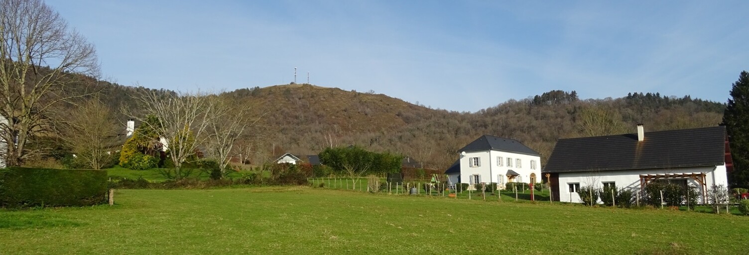 Terrain  1359 m² à vendre à Mauléon-Licharre (64130)