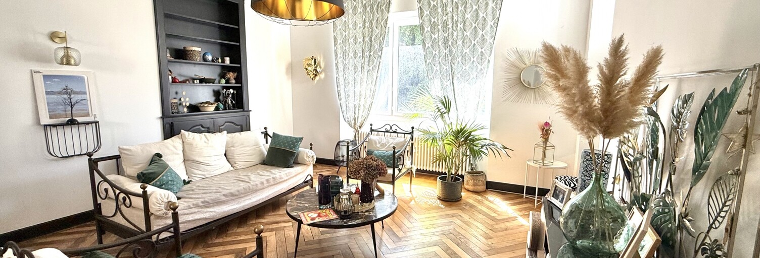 Maison 10 Pièces 317 m² à vendre à Laval (53000)