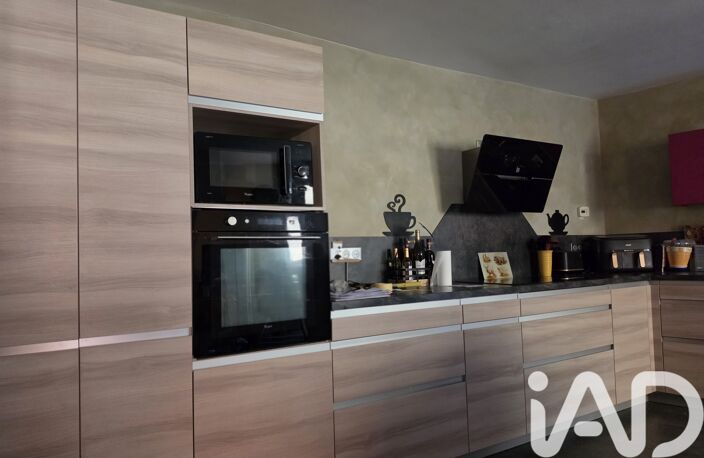 Vente Maison de village 7 pièces — photo 2