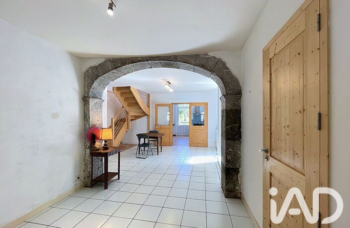 Vente Maison/villa 7 pièces — photo 2