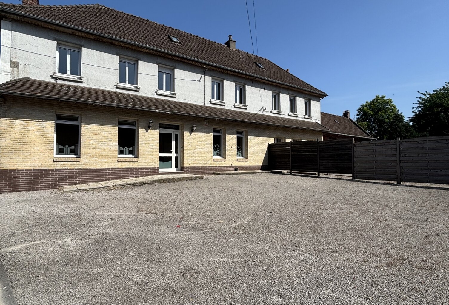 Vente Maison/villa 8 pièces — photo 1