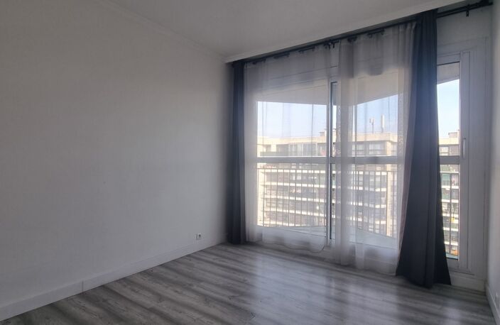 Vente Appartement 3 pièces — photo 3