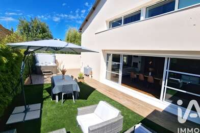 Maison 6 pièces 549000 €