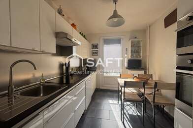 Appartement 3 pièces 145000 €