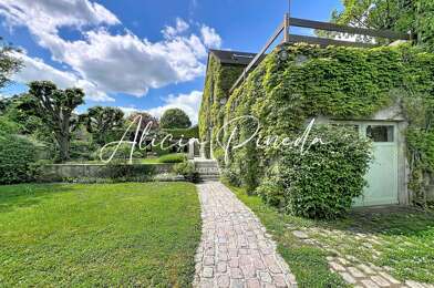 Maison 8 pièces 592000 €