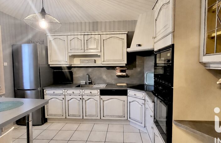 Vente Maison/villa 4 pièces — photo 2
