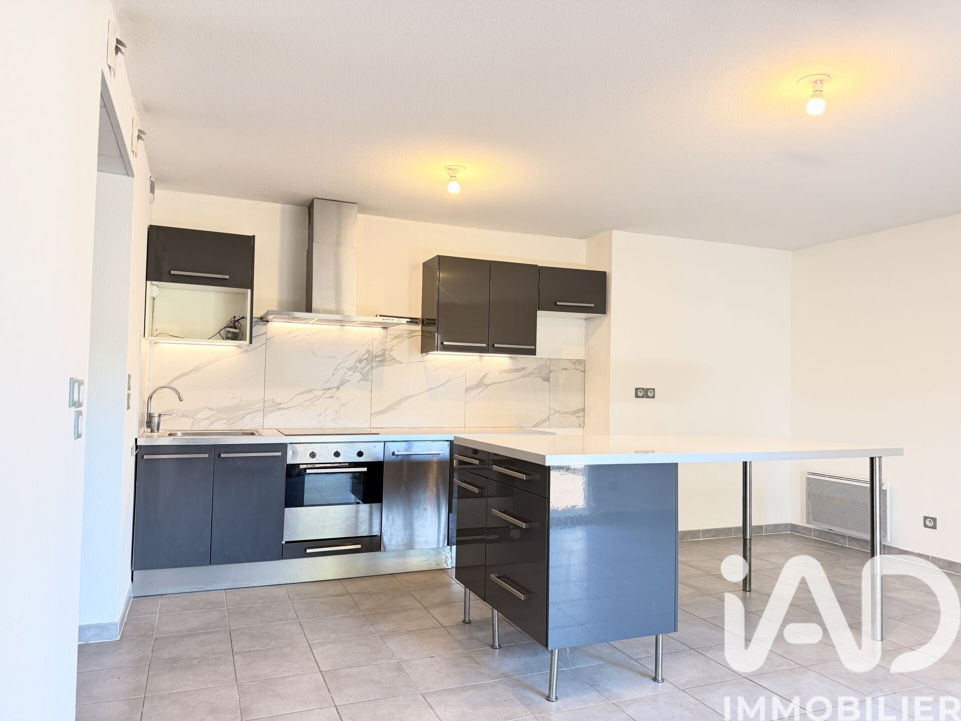 Vente Appartement 2 pièces - Photo 2