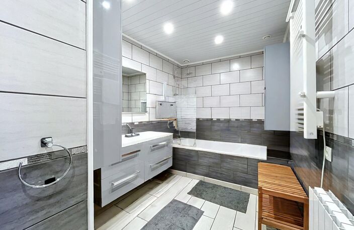 Maison de caractère rénovée, 188 m²,4 chambres — photo 3