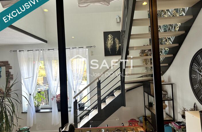 Appartement atypique avec terrasse — photo 3