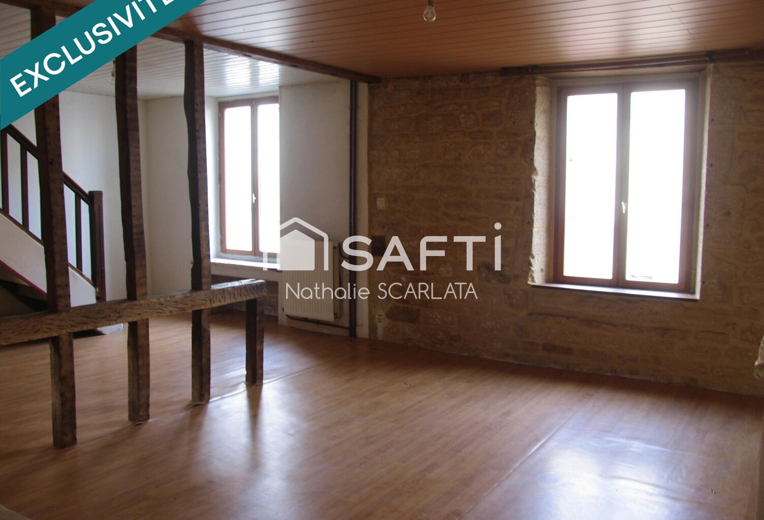 Maison mitoyenne 3 chambres avec courette, terrasse et garage — photo 1