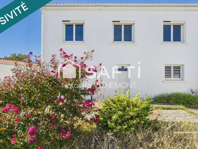 Quartier du stade à 950m de la plage, maison 4 chambres et 53m² de potentiel — photo du bien