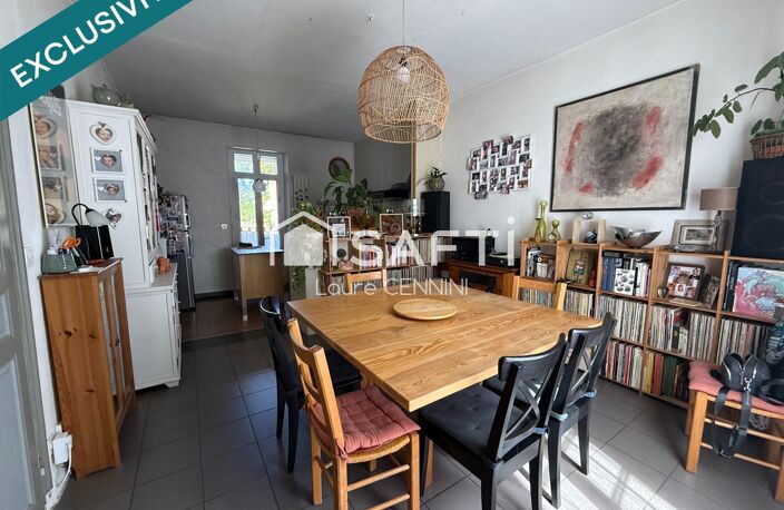 Maison bourgeoise, Valréas, Enclave des Papes. — photo 3