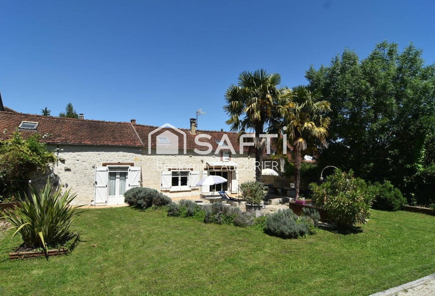 Magnifique longère avec superbe extérieur — photo 1
