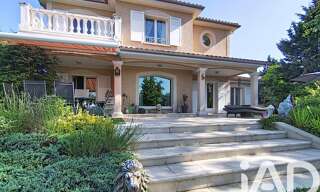 Maison 8 Pièces 193 m² à vendre à Grézieu-la-Varenne (69290)