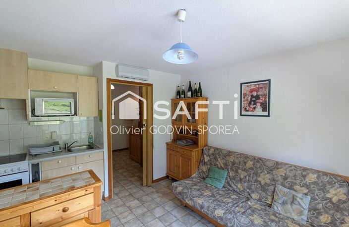 Deux pièces atypique de 43 m2 avec balcon + terrasse de 12m2  exposé sud offrant une vue dégagée sur les alpages et montagnes environnantes. — photo 5