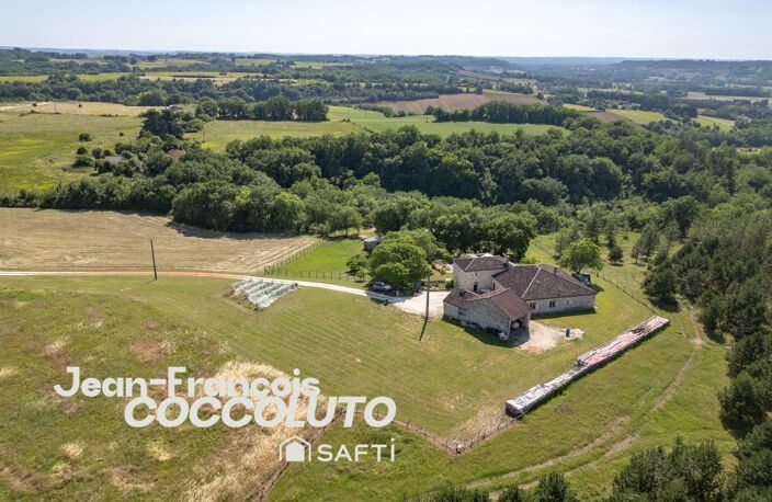Belle maison d'archi en pierre avec grand volumes — photo 4
