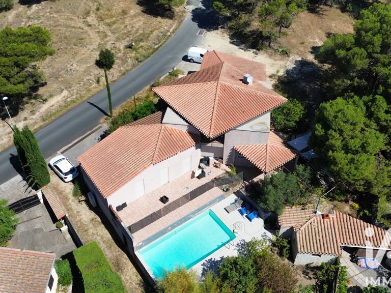 Vente Maison/villa 7 pièces — photo 1