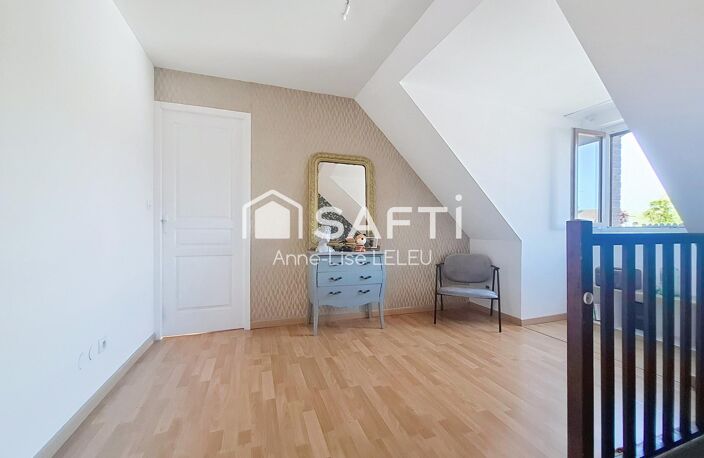 Maison familiale aux beaux volumes en secteur résidentiel — photo 5