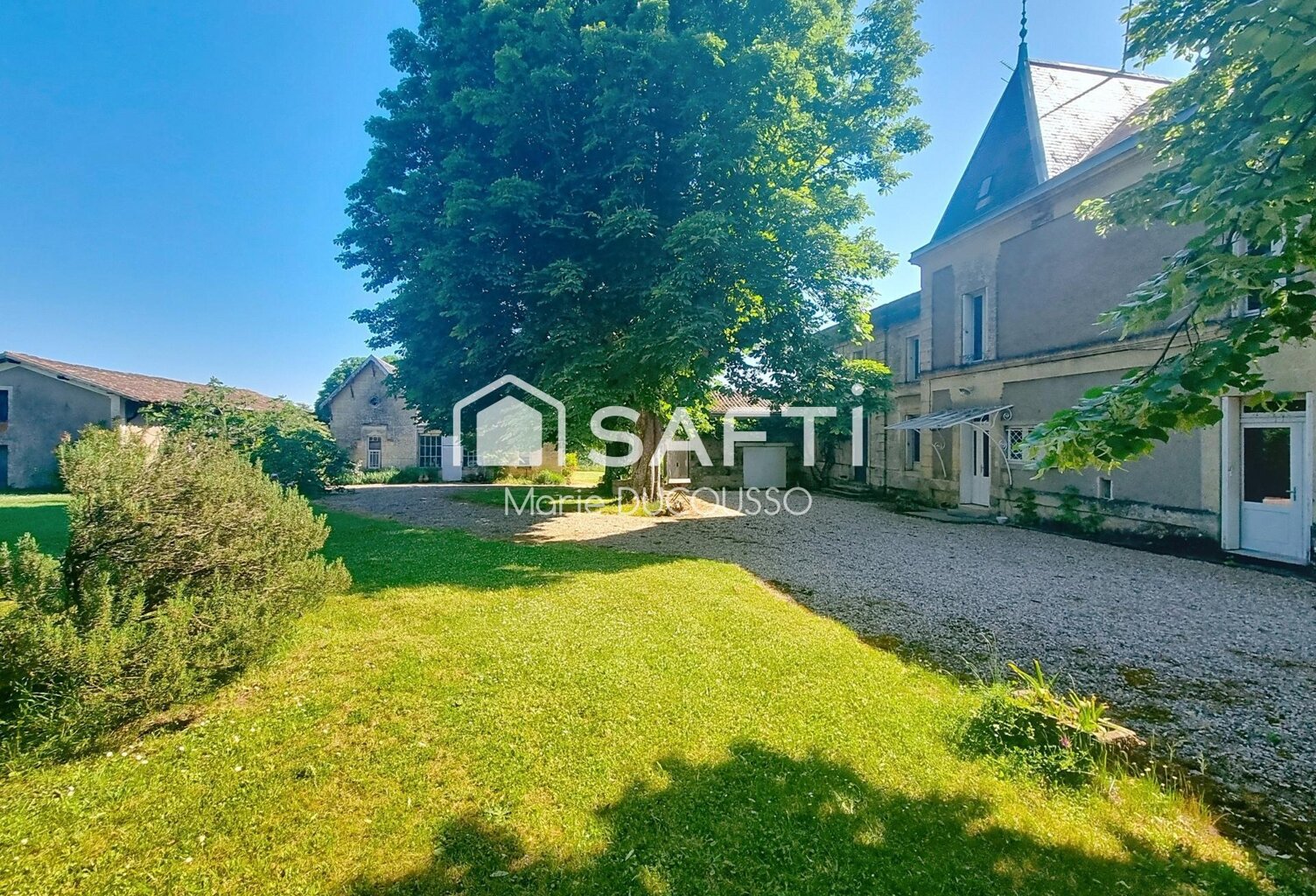 Maison de Maître Girondine au cœur des vignes — photo 1