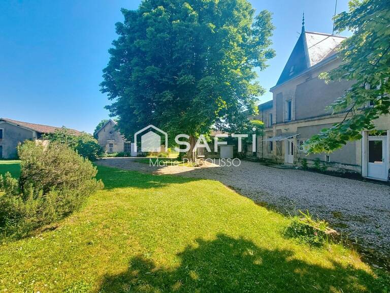 Maison de Maître Girondine au cœur des vignes — photo 1