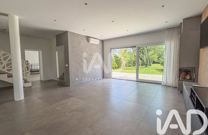Vente Maison/villa 5 pièces — photo 2