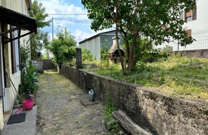 Grand appartement à rénover au Thillot . — photo 2